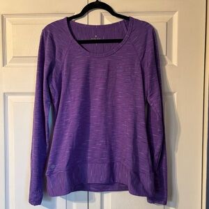 Athleta long sleeve top